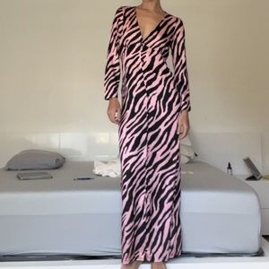 Nasty gal pink cheetah print long dress #cheetahprint #longdress